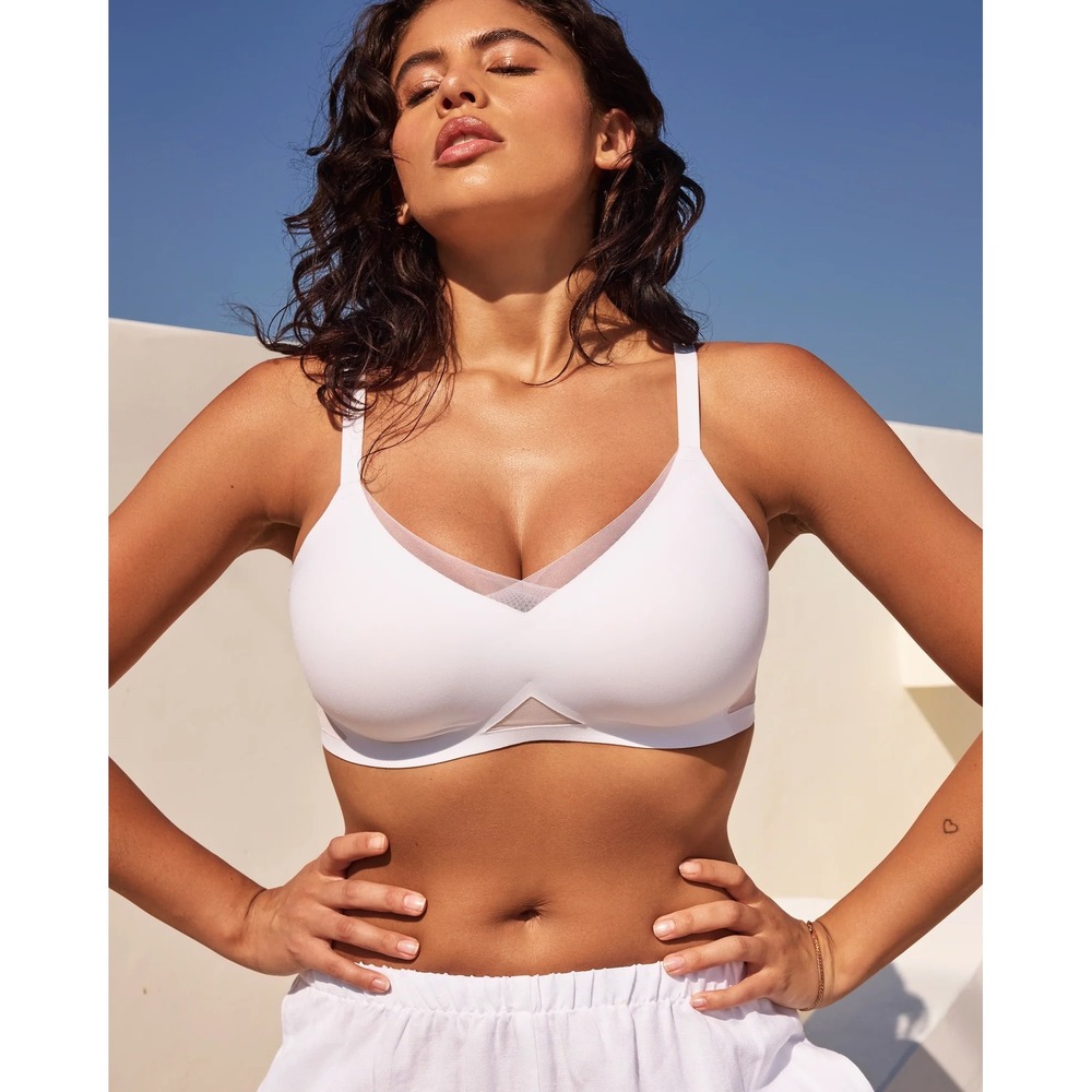 NWOT Honeylove Crossover Bra Wireless Size 1X Astral White Smoothing Comfortable